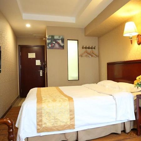 Greentree Inn Heilongjiang Harbin Zhongyang Street Business Hotel Eksteriør bilde